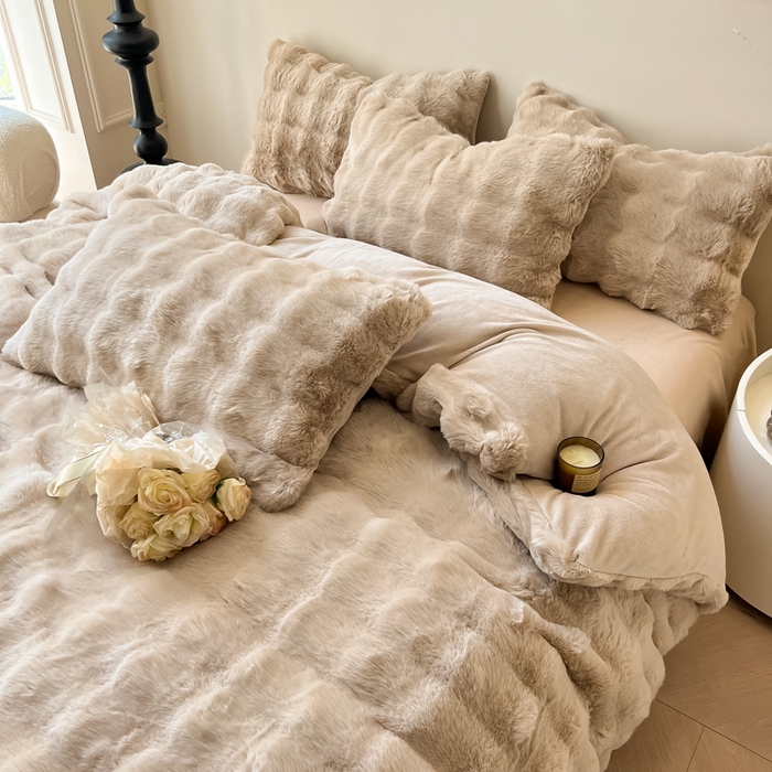 91家纺网 家纺一手货源 找家纺 慕尚 2025新款480g加厚兔毛绒兔兔绒四件套 薇妮卡其