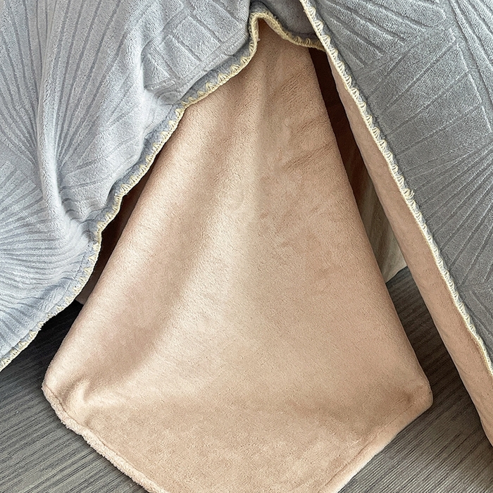 91家纺网 家纺一手货源 找家纺 澳梵 2023新款雕花牛奶绒贝壳边工艺四件套 贝拉-灰