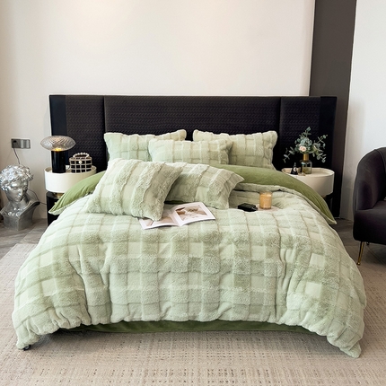 91家纺网 家纺一手货源 找家纺 （总）丝幔 2025新款A类母婴级雕花兔毛绒格子款四件套