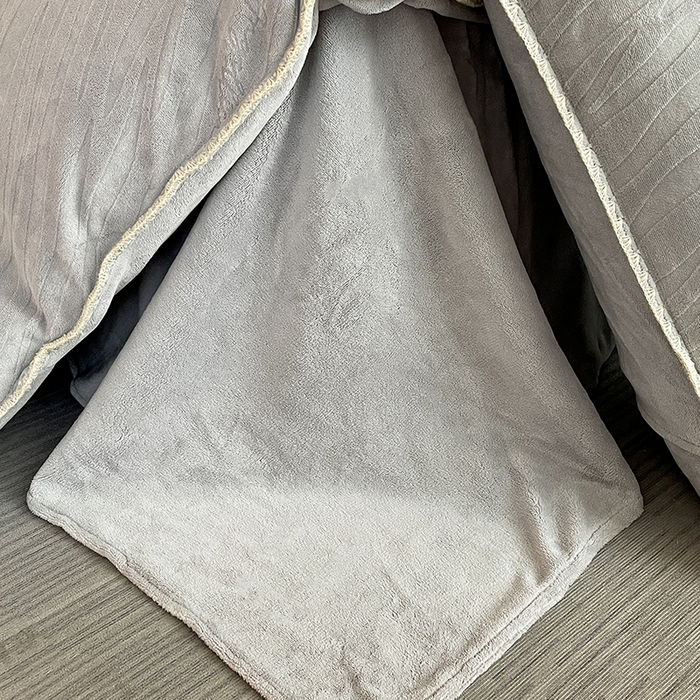 91家纺网 家纺一手货源 找家纺 澳梵 2023新款雕花牛奶绒贝壳边工艺四件套 林希-灰