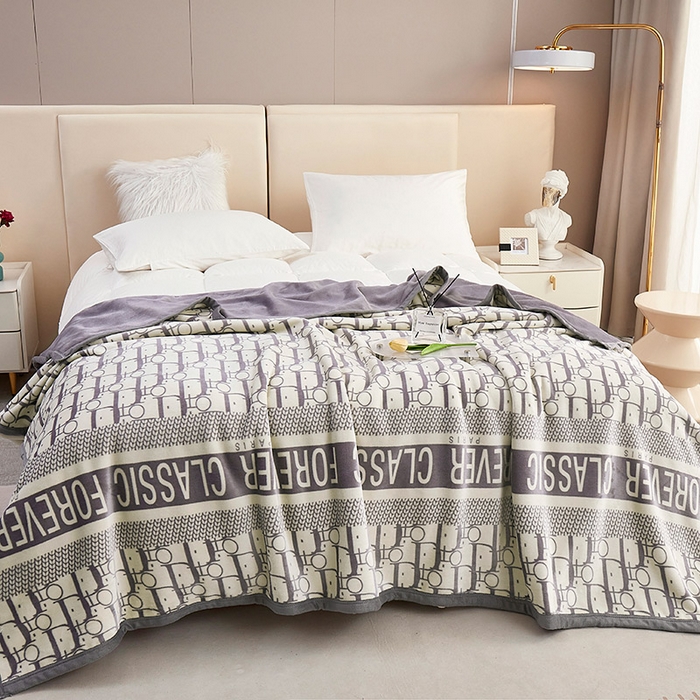 91家纺网 家纺一手货源 找家纺 肖恩毯业 2025新款复合牛奶绒云毯 迪欧-灰