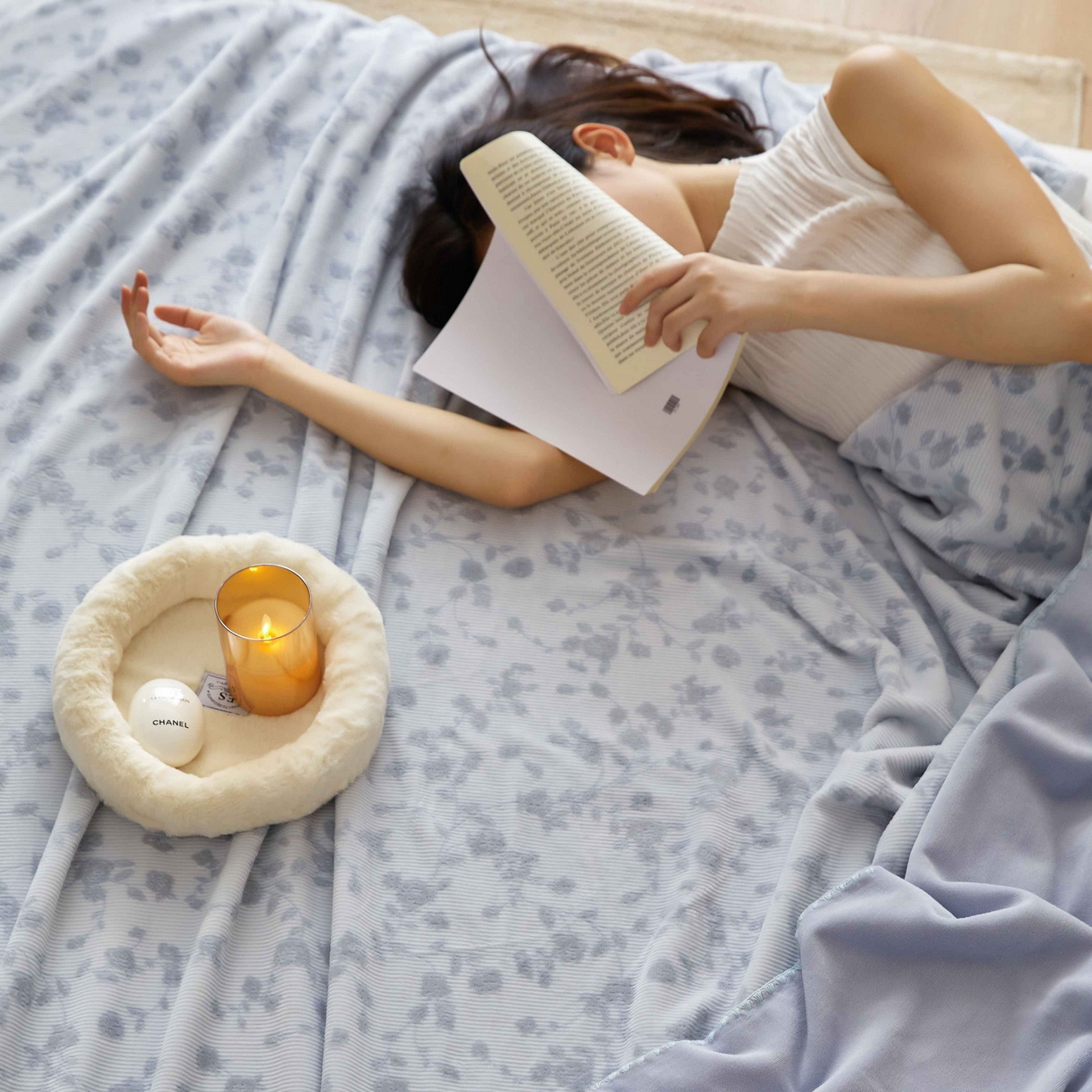 91家纺网 家纺一手货源 找家纺 铭动 2023新款雕花绒保暖毯-悠若毛毯 蓝