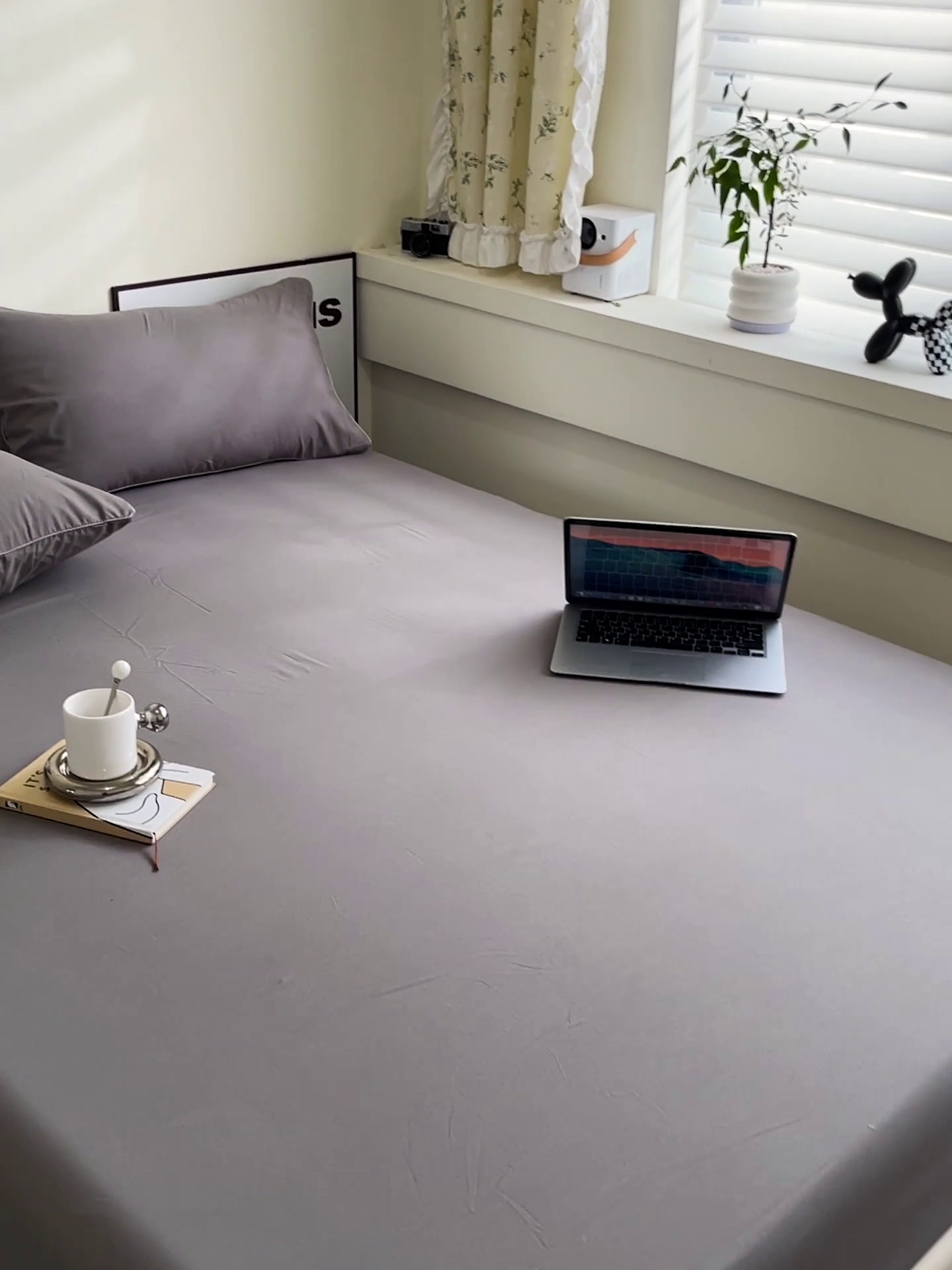 91家纺网 家纺一手货源 找家纺 蓝淋家纺 2023新款新品床笠 浅灰