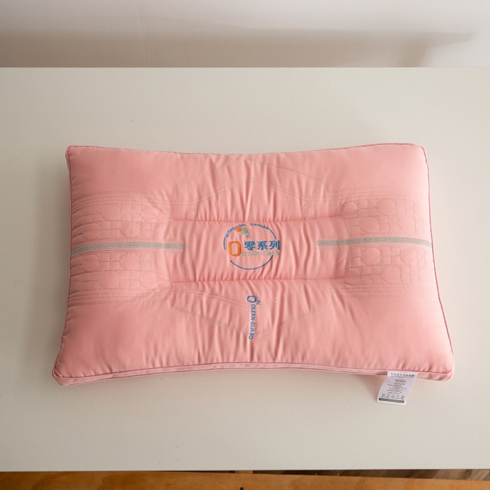 91家纺网 家纺一手货源 找家纺 拾光枕芯 2023新款零系列三防定型枕 粉色48*74cm/只 