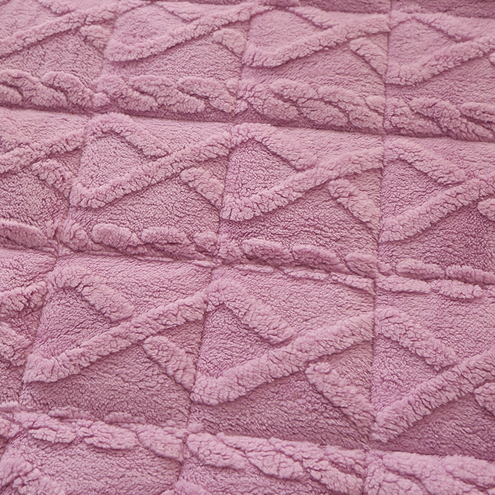 91家纺网 家纺一手货源 找家纺 牛魔王家居 2023新款塔芙绒床垫软床垫可机洗薄垫 紫色