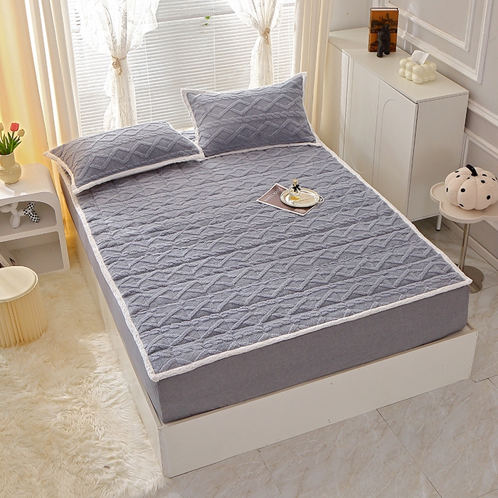 91家纺网 家纺一手货源 找家纺 牛魔王家居 2023新款塔芙绒床垫软床垫可机洗薄垫 灰色