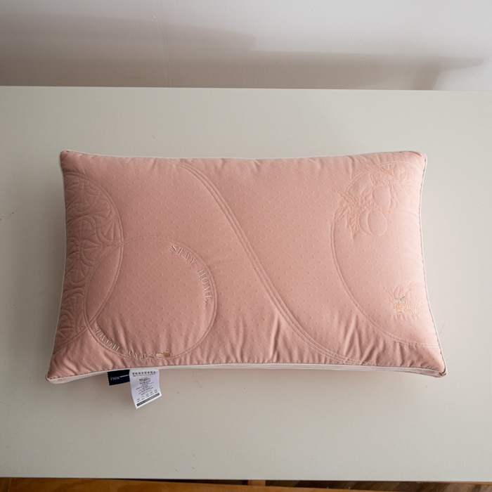 91家纺网 家纺一手货源 找家纺 拾光枕芯 2023新款幸运加倍枕 豆沙色48*74cm/只