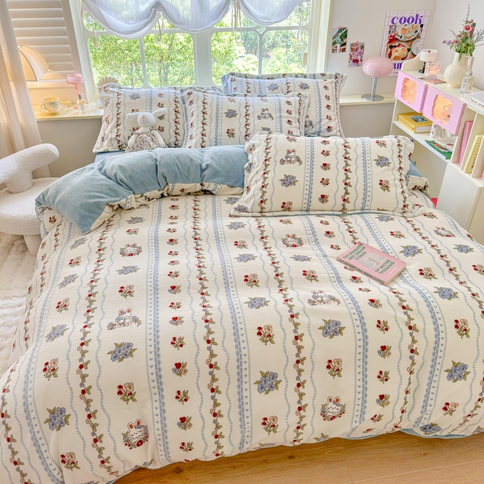 91家纺网 家纺一手货源 找家纺 呗旺鹿 2023新款高克重加厚印花牛奶绒四件套直播 花间兔