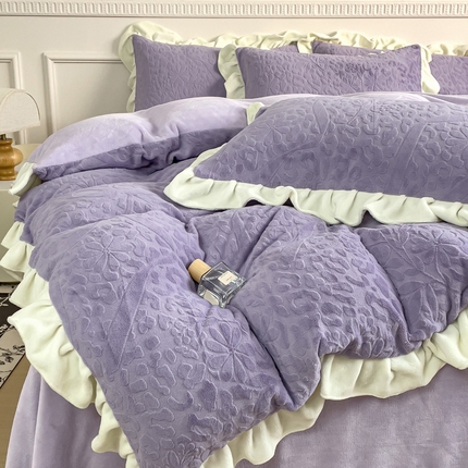 铠畅家纺 2023新款花边雕花牛奶绒四件套-飘逸系列 飘逸-紫