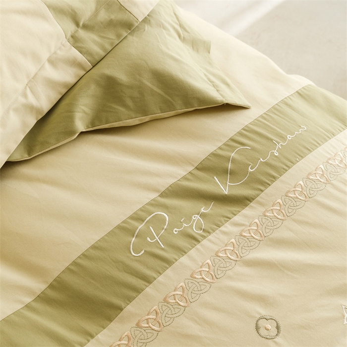 91家纺网 家纺一手货源 找家纺 艾莱家纺 2023新款A类秋恋磨毛刺绣四件套 秋恋-曙光金