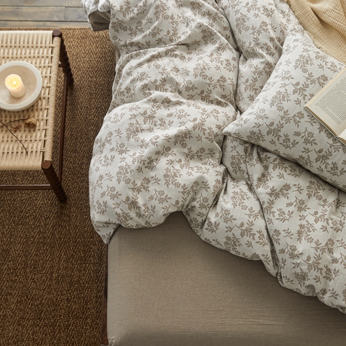 91家纺网 家纺一手货源 找家纺 梦享生活家居 2023新款双层提花四件套 枝上花-卡其