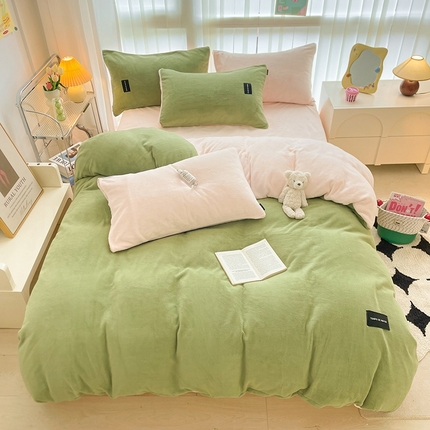 91家纺网 家纺一手货源 找家纺 （总）大元 2025新款素色双拼牛奶绒四件套