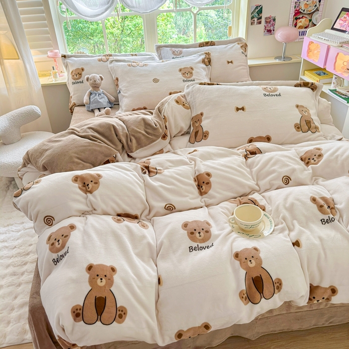 91家纺网 家纺一手货源 找家纺 呗旺鹿 2023新款高克重加厚印花牛奶绒四件套直播 淘气熊