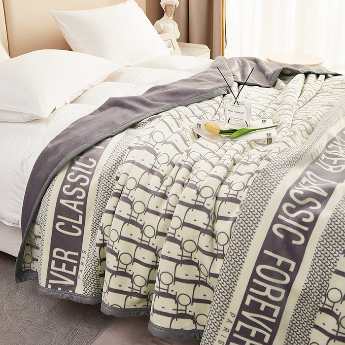 91家纺网 家纺一手货源 找家纺 肖恩毯业 2025新款复合牛奶绒云毯 迪欧-灰