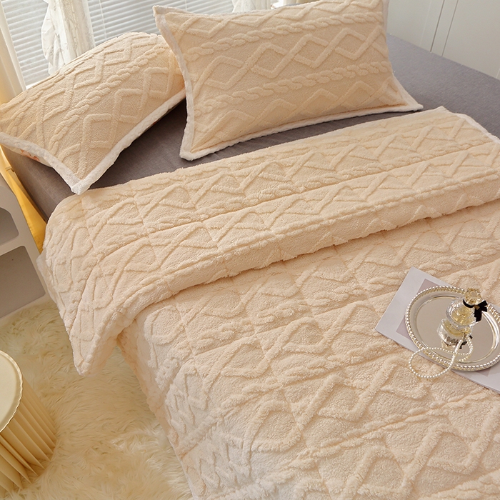 91家纺网 家纺一手货源 找家纺 牛魔王家居 2023新款塔芙绒床垫软床垫可机洗薄垫 浅驼