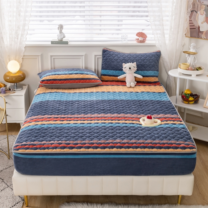 91家纺网 家纺一手货源 找家纺 卡伦家纺  2025新款A类牛奶绒大豆纤维抗菌夹棉床笠 斯诺克