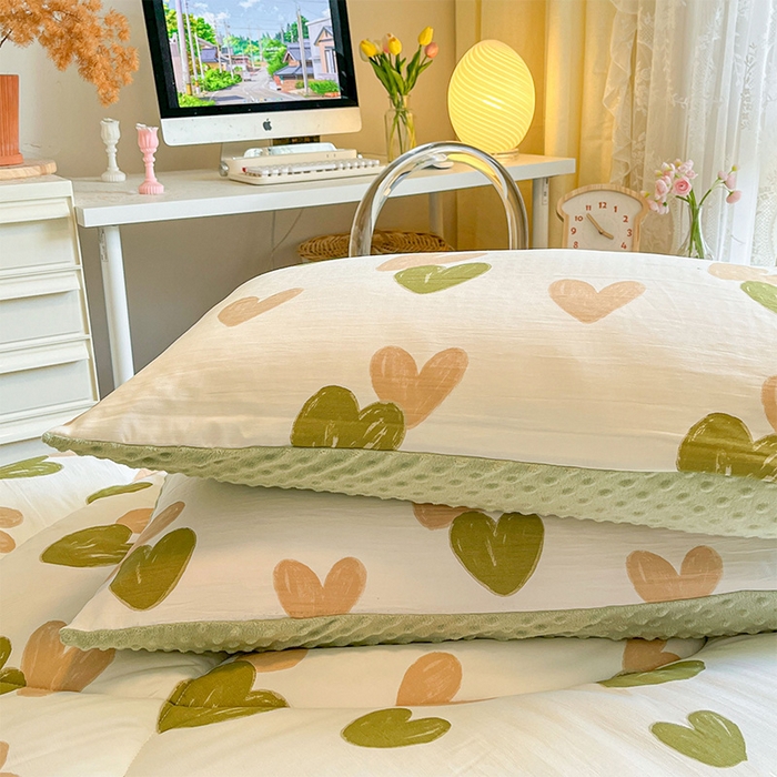 91家纺网 家纺一手货源 找家纺 雅蔓依 2025新款水洗棉麻3D豆豆绒冬被 心心相印