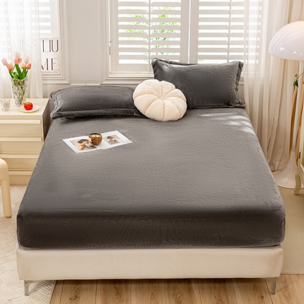 91家纺网 家纺一手货源 找家纺 （总）富馨莱 2023新款印花牛奶绒床笠