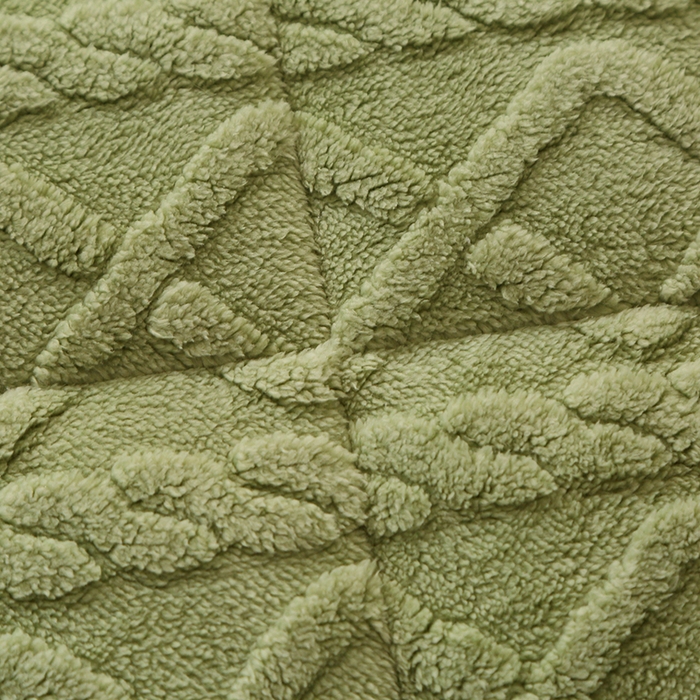 91家纺网 家纺一手货源 找家纺 牛魔王家居 2023新款塔芙绒床垫软床垫可机洗薄垫 绿色