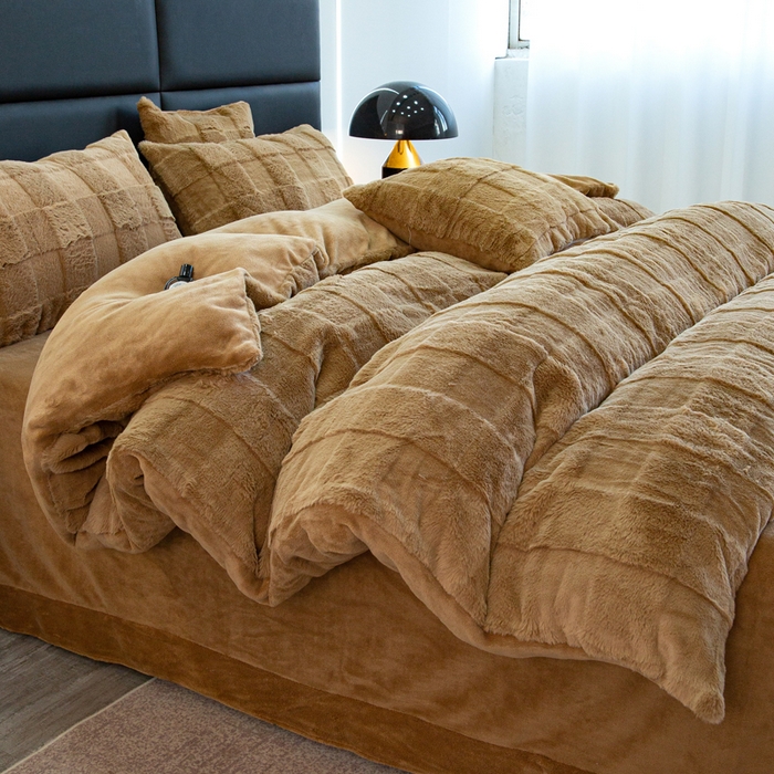 91家纺网 家纺一手货源 找家纺 邦妮2024新款立体兔兔绒牛奶绒四件套 雅致咖