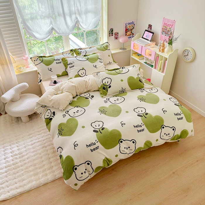 91家纺网 家纺一手货源 找家纺 呗旺鹿 2023新款高克重加厚印花牛奶绒四件套直播 开心熊