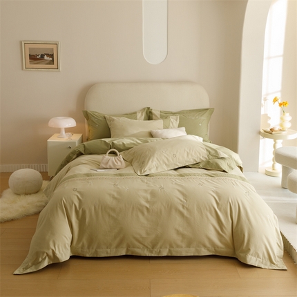 艾莱家纺 2023新款A类秋恋磨毛刺绣四件套 秋恋-曙光金