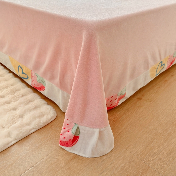 91家纺网 家纺一手货源 找家纺 呗旺鹿 2023新款高克重加厚印花牛奶绒四件套直播 莓莓相印