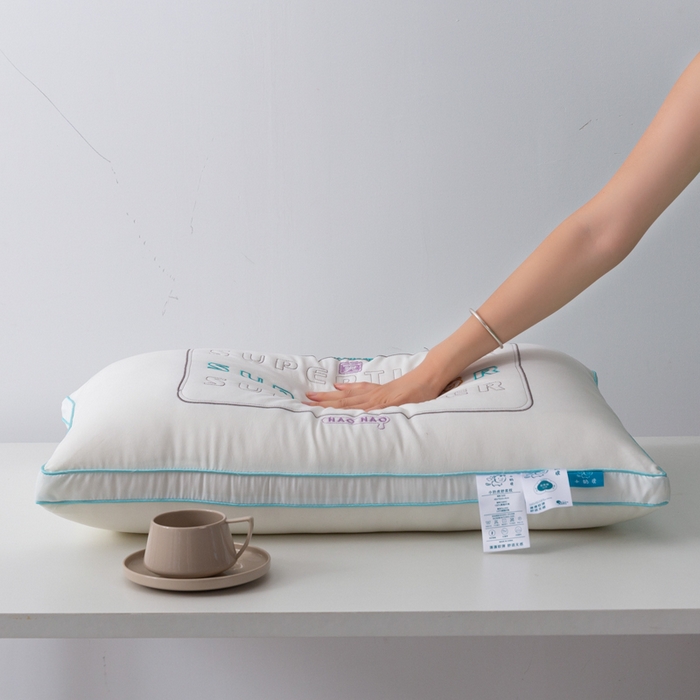 91家纺网 家纺一手货源 找家纺 （总）拾光枕芯 2023新款小奶虎立体绣花枕