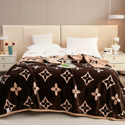 91家纺网 家纺一手货源 找家纺 坦客毯业 2025新款复合牛奶绒云毯 森曼