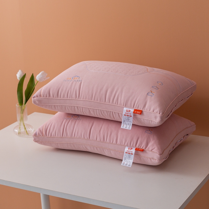 91家纺网 家纺一手货源 找家纺 拾光枕芯 2023新款优倍软云绒spa立体枕 豆沙色46✖71cm/只