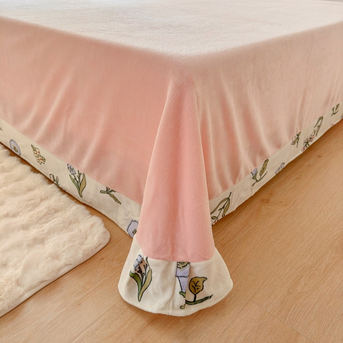 91家纺网 家纺一手货源 找家纺 呗旺鹿 2023新款高克重加厚印花牛奶绒四件套直播 知蕊