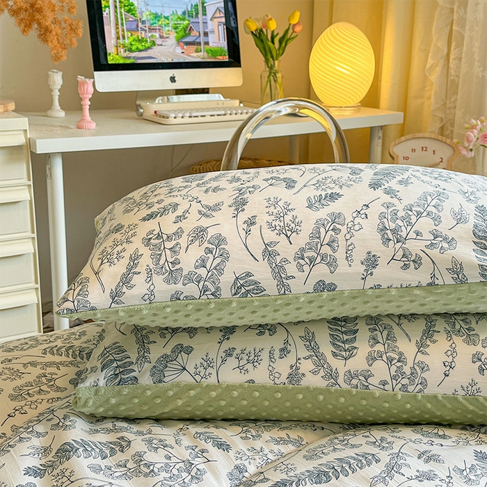 91家纺网 家纺一手货源 找家纺 雅蔓依 2025新款水洗棉麻3D豆豆绒冬被 青花瓷