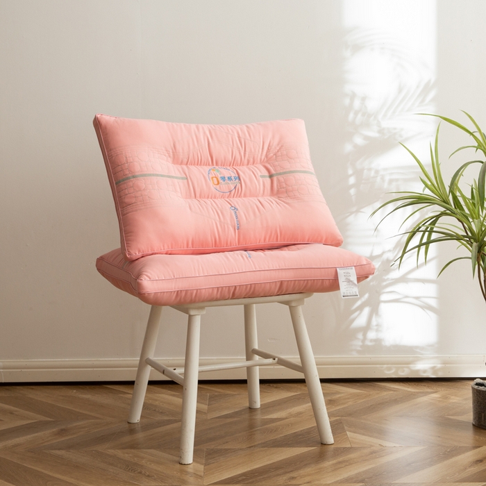 91家纺网 家纺一手货源 找家纺 拾光枕芯 2023新款零系列三防定型枕 粉色48*74cm/只 