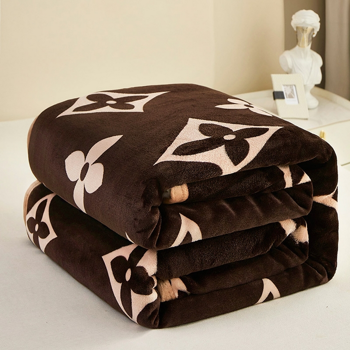 91家纺网 家纺一手货源 找家纺 肖恩毯业 2025新款复合牛奶绒云毯 森曼