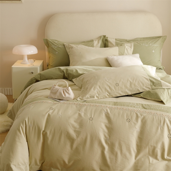 91家纺网 家纺一手货源 找家纺 艾莱家纺 2023新款A类秋恋磨毛刺绣四件套 秋恋-曙光金