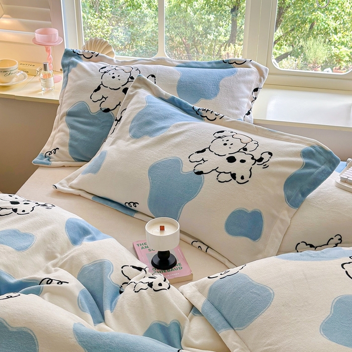 91家纺网 家纺一手货源 找家纺 呗旺鹿 2023新款高克重加厚印花牛奶绒四件套直播 顽皮狗