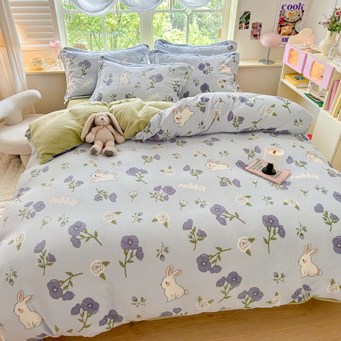 91家纺网 家纺一手货源 找家纺 呗旺鹿 2023新款高克重加厚印花牛奶绒四件套直播 紫韵