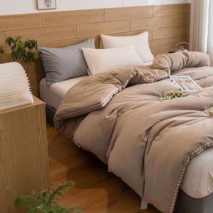 91家纺网 家纺一手货源 找家纺 子由2023子由家居无印风棋盘格立体边大豆纤维冬被 棋盘格-米驼