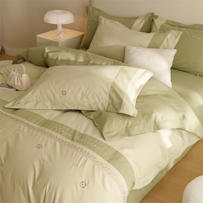 91家纺网 家纺一手货源 找家纺 艾莱家纺 2023新款A类秋恋磨毛刺绣四件套 秋恋-曙光金