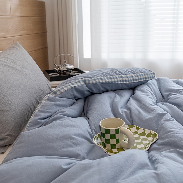 91家纺网 家纺一手货源 找家纺 子由2023子由家居无印风棋盘格立体边大豆纤维冬被 棋盘格-浅蓝