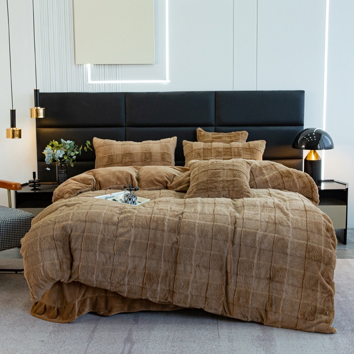 91家纺网 家纺一手货源 找家纺 邦妮2024新款立体兔兔绒牛奶绒四件套 雅致咖