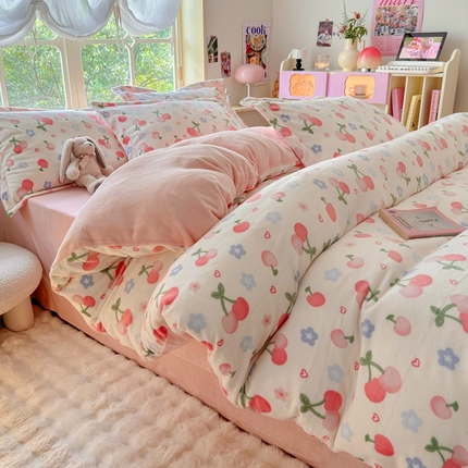 91家纺网 家纺一手货源 找家纺 （总）呗旺鹿 2023新款高克重加厚印花牛奶绒四件套直播