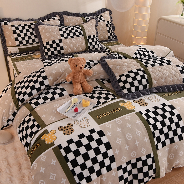 91家纺网 家纺一手货源 找家纺 美达 2025新款A类牛奶绒印花床笠款四件套 夏日物语