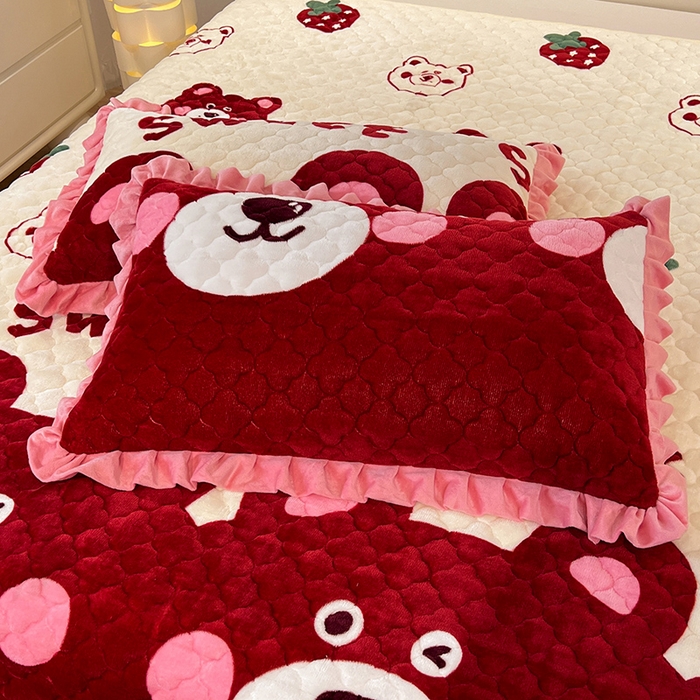 91家纺网 家纺一手货源 找家纺 （总）美达 2025新款A类牛奶绒夹棉床垫（可定制）