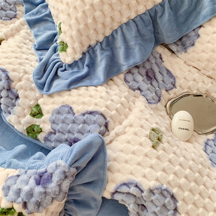 91家纺网 家纺一手货源 找家纺 潘朵拉 2023年新款豆豆绒花边牛奶绒四件套 兰溪