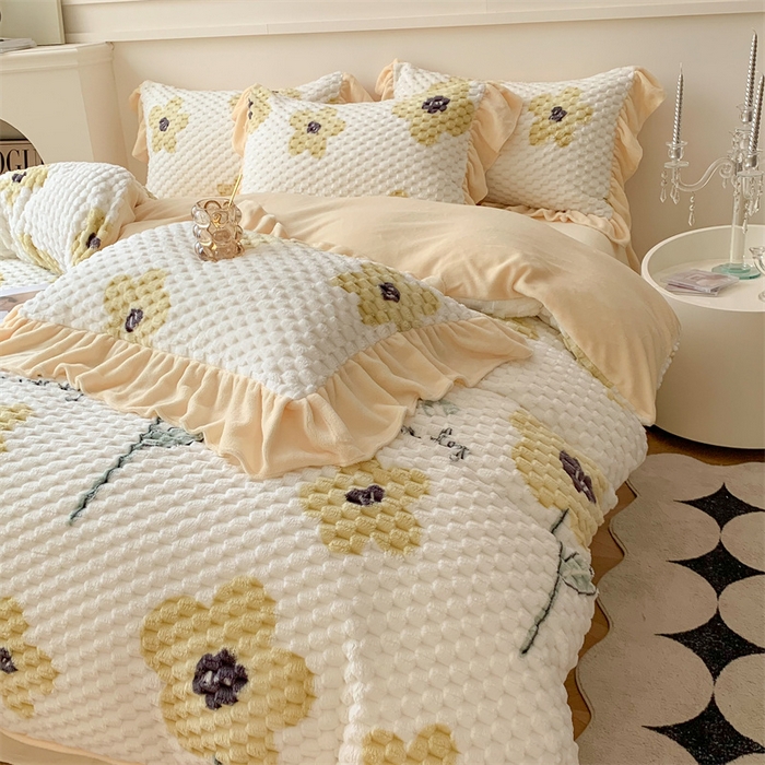 91家纺网 家纺一手货源 找家纺 潘朵拉 2023年新款豆豆绒花边牛奶绒四件套 向晚