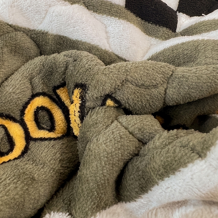 91家纺网 家纺一手货源 找家纺 美达 2025新款A类牛奶绒夹棉床盖 夏日物语