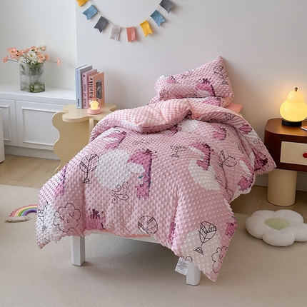 91家纺网 家纺一手货源 找家纺 （总）温宁家纺 2023新款泡泡绒豆豆绒儿童套件系列