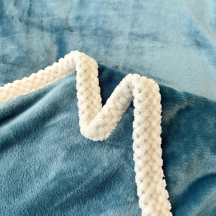 91家纺网 家纺一手货源 找家纺 （总）2023新款400g高克重纯色双面 牛奶绒 毛毯 盖毯毯子