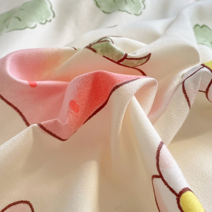 91家纺网 家纺一手货源 找家纺 艾橙家纺 2023新款秋冬新款140g植物羊绒磨毛四件套 仙仙草莓